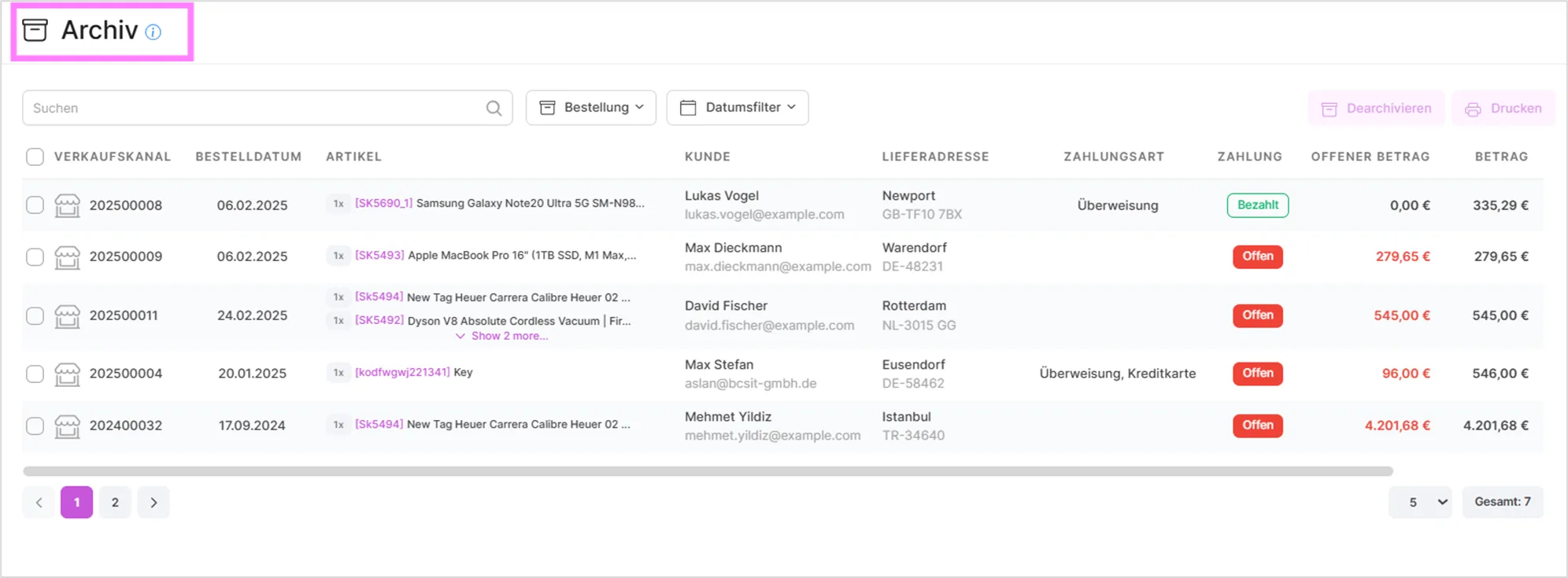 Archivtabelle mit abgeschlossenen Bestellungen, Artikeln, Kunde und Zahlungsstatus